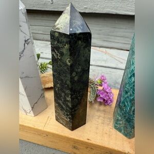 Kambamba Jasper Tower